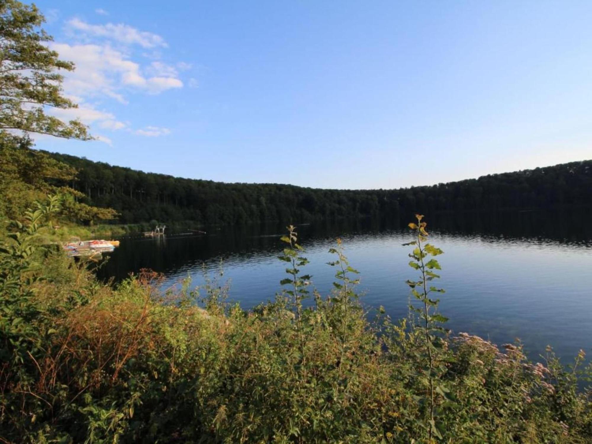 Cozy Apartment In Immerath With Fishing Near Luaran gambar