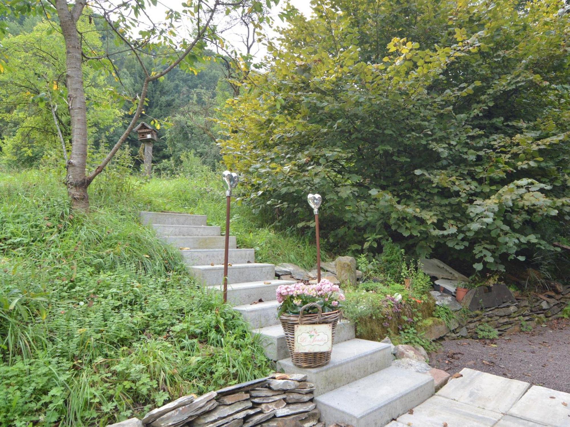Cozy Apartment In Immerath With Fishing Near Luaran gambar