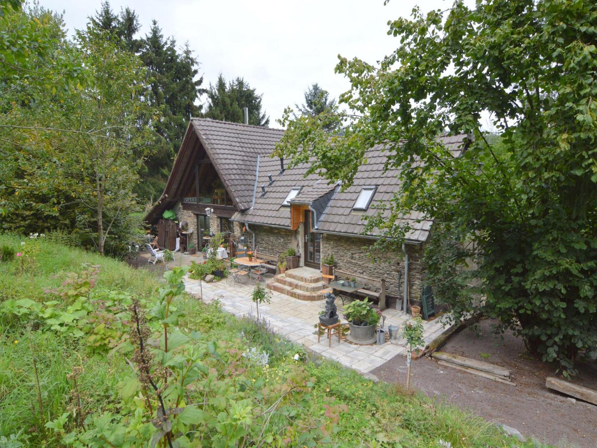 Cozy Apartment In Immerath With Fishing Near Luaran gambar