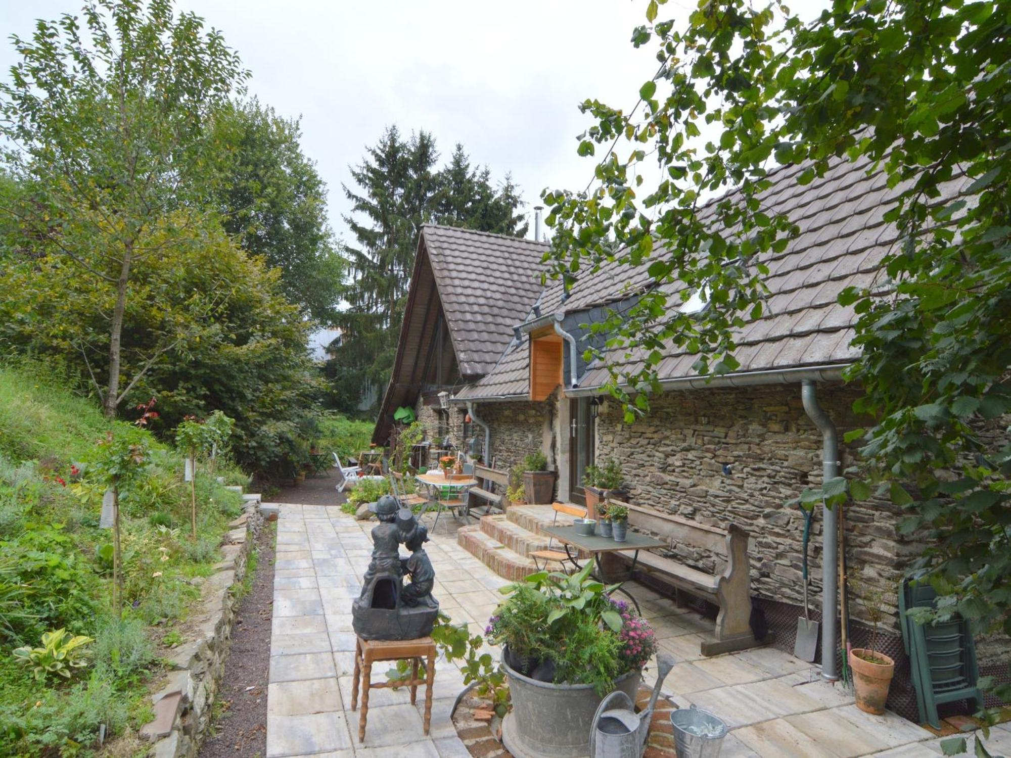 Cozy Apartment In Immerath With Fishing Near Luaran gambar