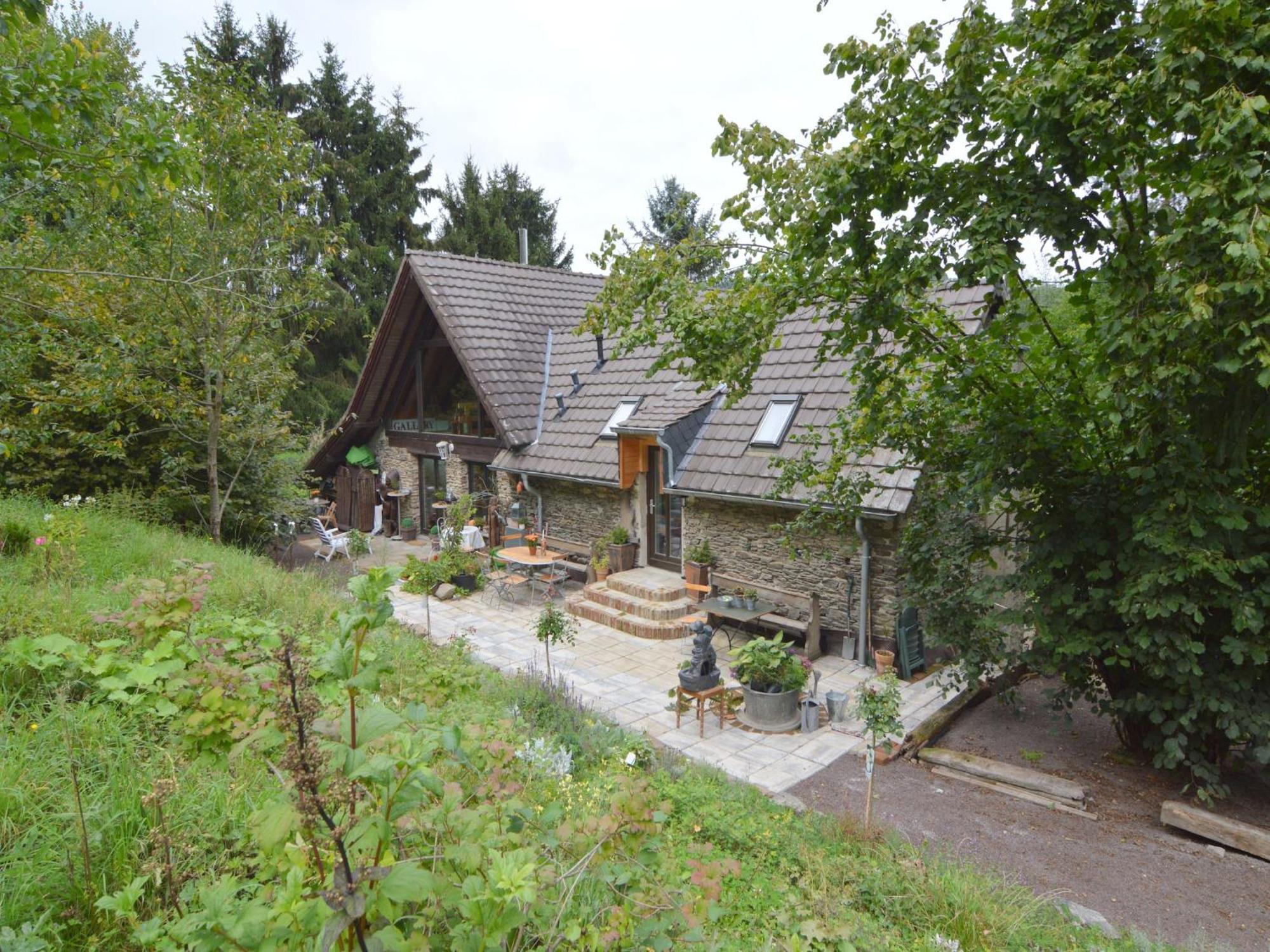 Cozy Apartment In Immerath With Fishing Near Luaran gambar
