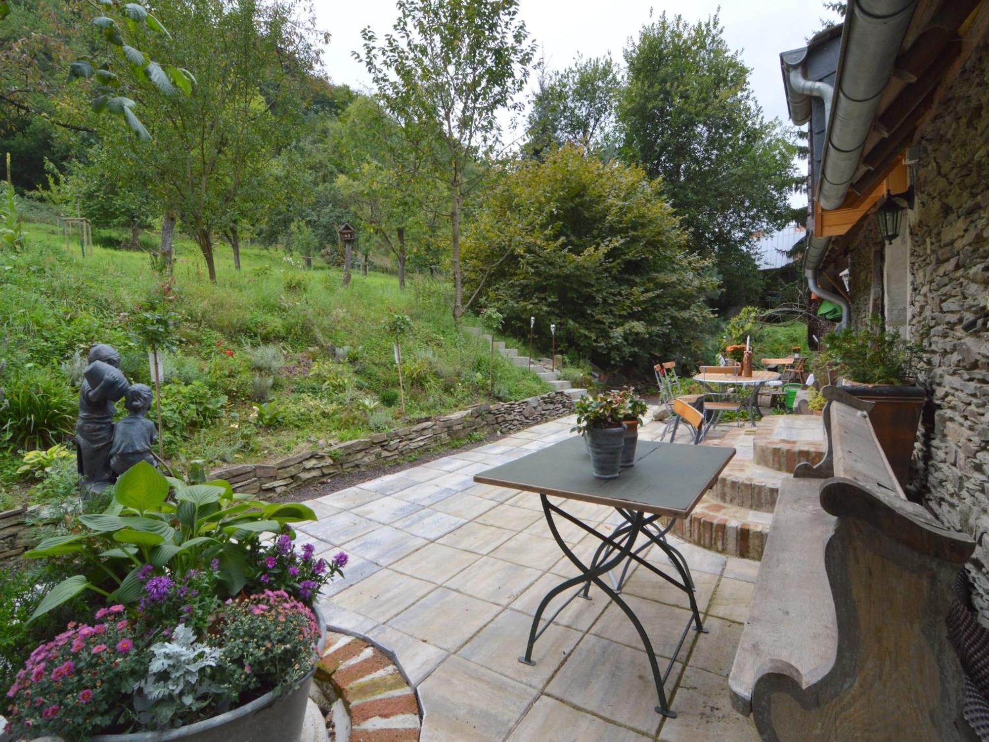 Cozy Apartment In Immerath With Fishing Near Luaran gambar